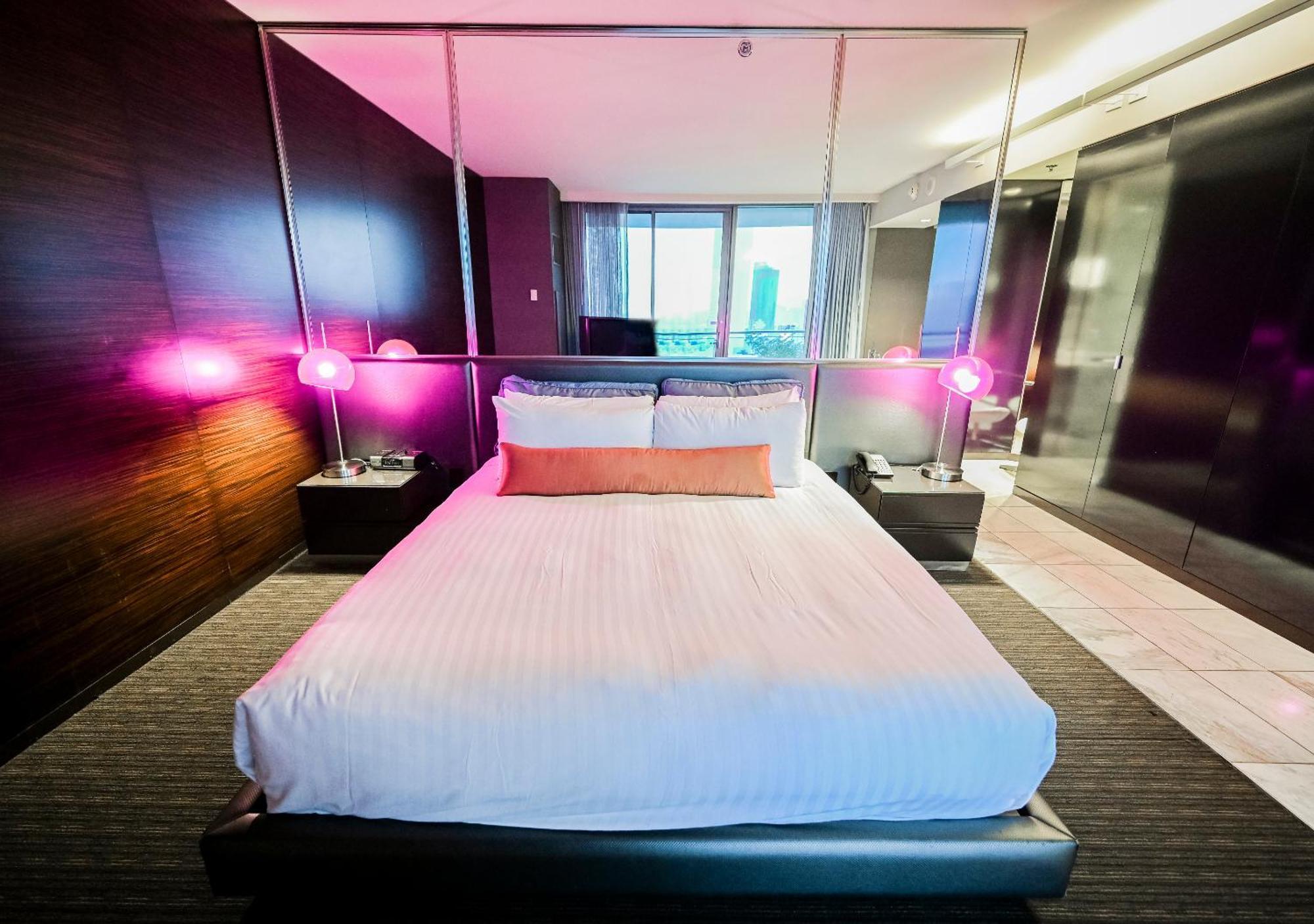 Stripviewsuites Two-Bedroom Con-Joined Exclusive Condo Las Vegas Room photo